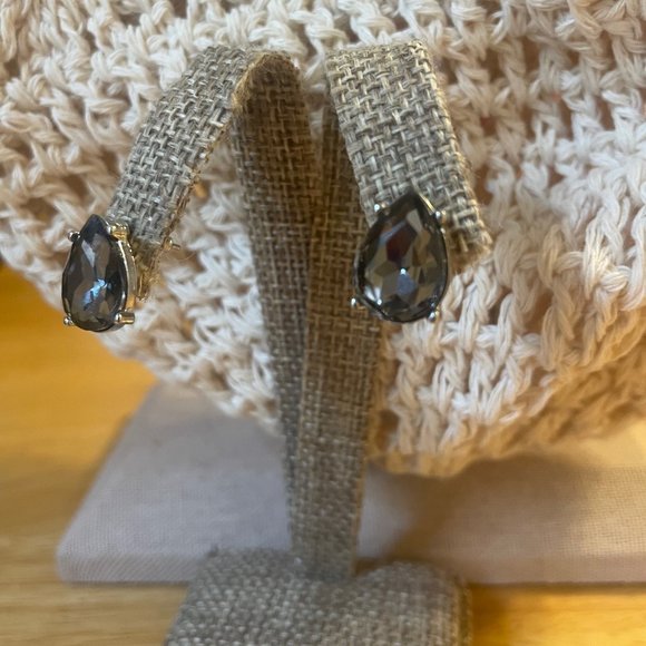 Talbots Silver Dark Smokey Grey Crystal Earrings, Oxidized Silver - Picture 2 of 3